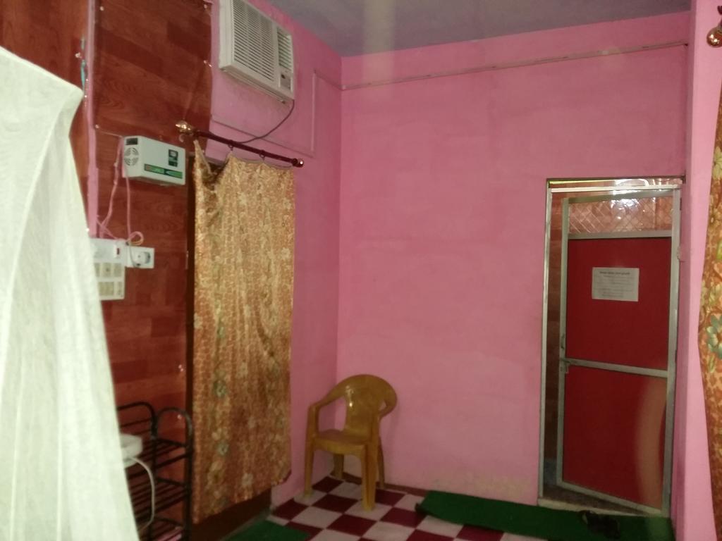 Somit Paying Guest House Varanasi Zimmer foto