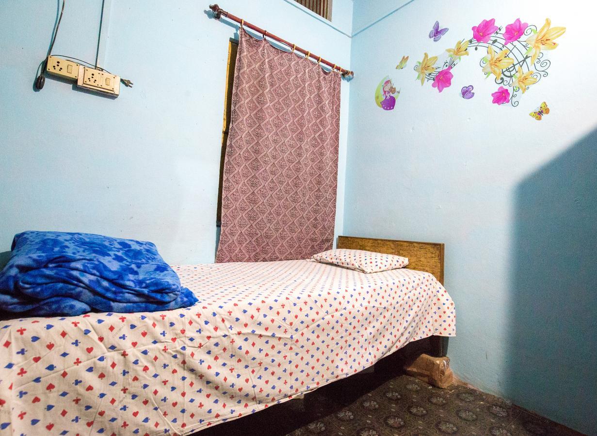 Somit Paying Guest House Varanasi Exterior foto