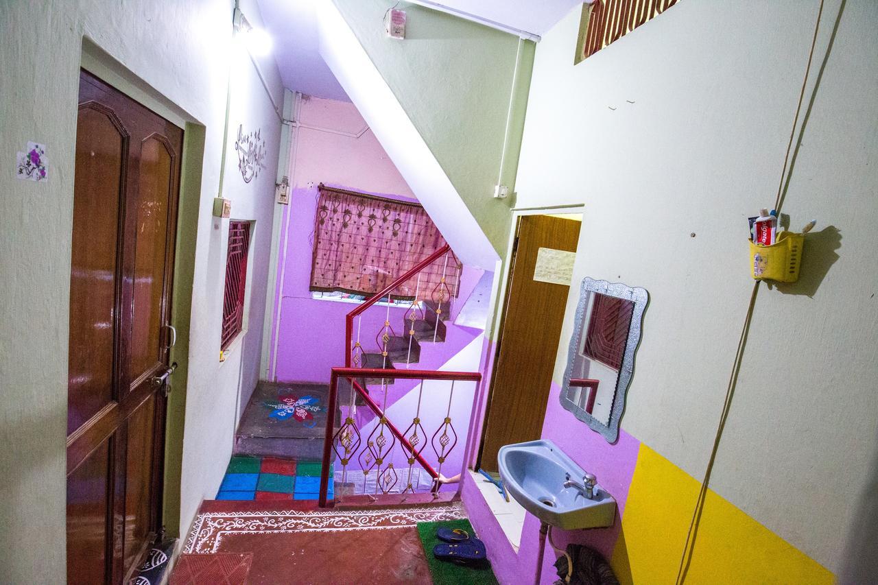 Somit Paying Guest House Varanasi Exterior foto